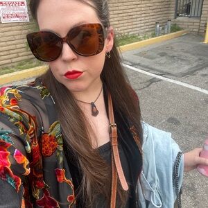 Meet your Posher, Jodi